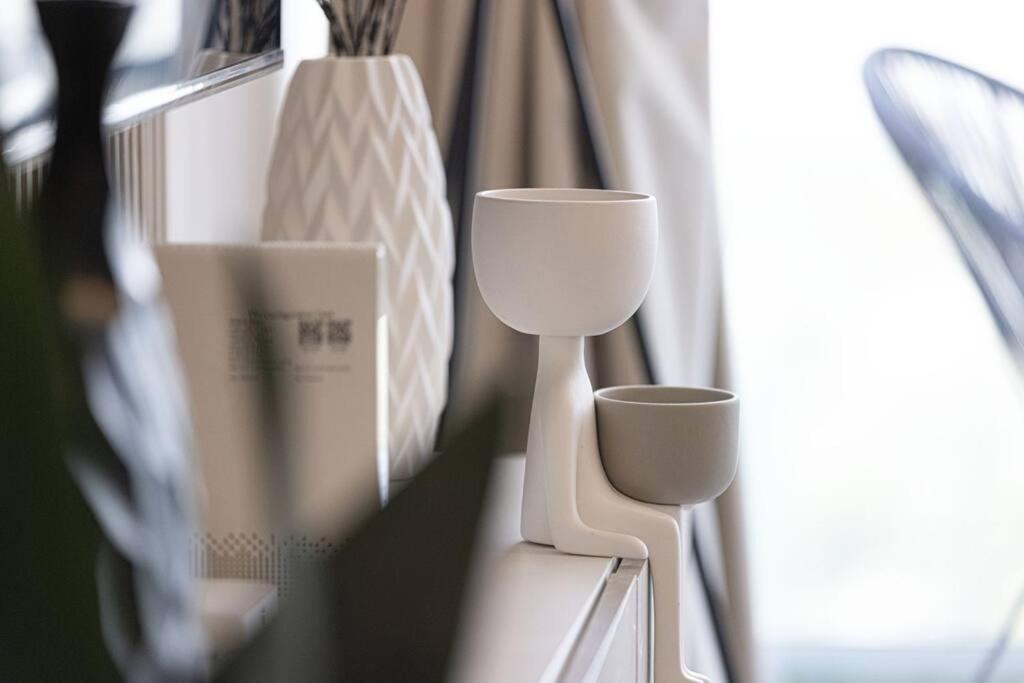 Ferienwohnung Chic 2 Bed Near Trade Centre With 5 Star Amenities Dubai Exterior foto