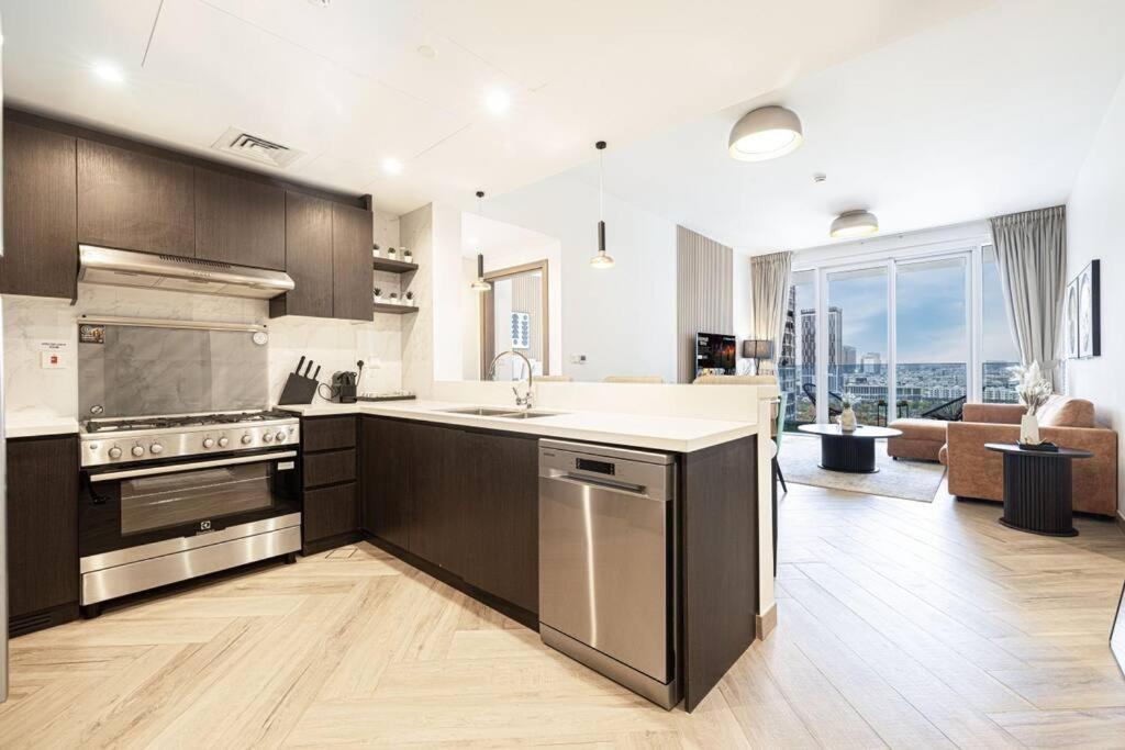 Ferienwohnung Chic 2 Bed Near Trade Centre With 5 Star Amenities Dubai Exterior foto