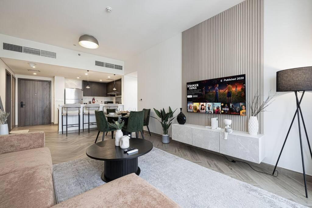 Ferienwohnung Chic 2 Bed Near Trade Centre With 5 Star Amenities Dubai Exterior foto