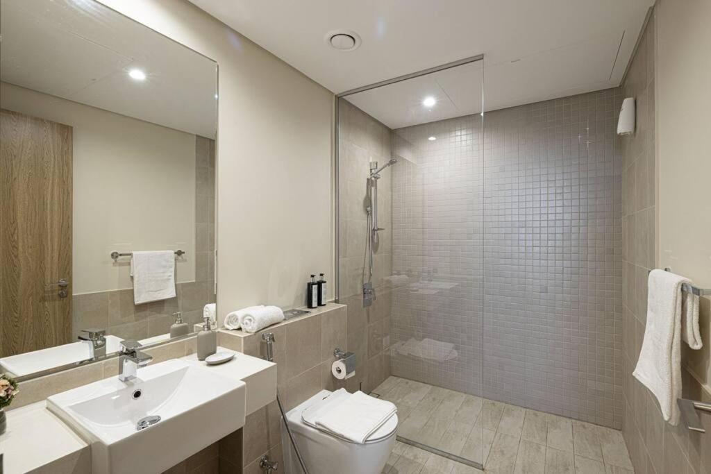 Ferienwohnung Chic 2 Bed Near Trade Centre With 5 Star Amenities Dubai Exterior foto