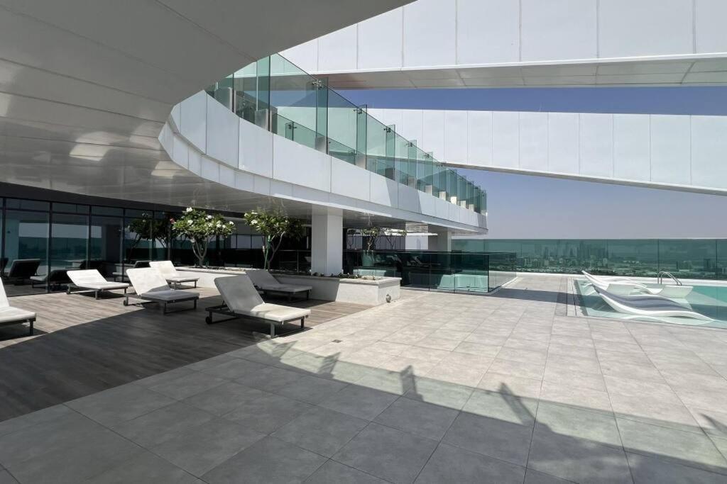 Ferienwohnung Chic 2 Bed Near Trade Centre With 5 Star Amenities Dubai Exterior foto