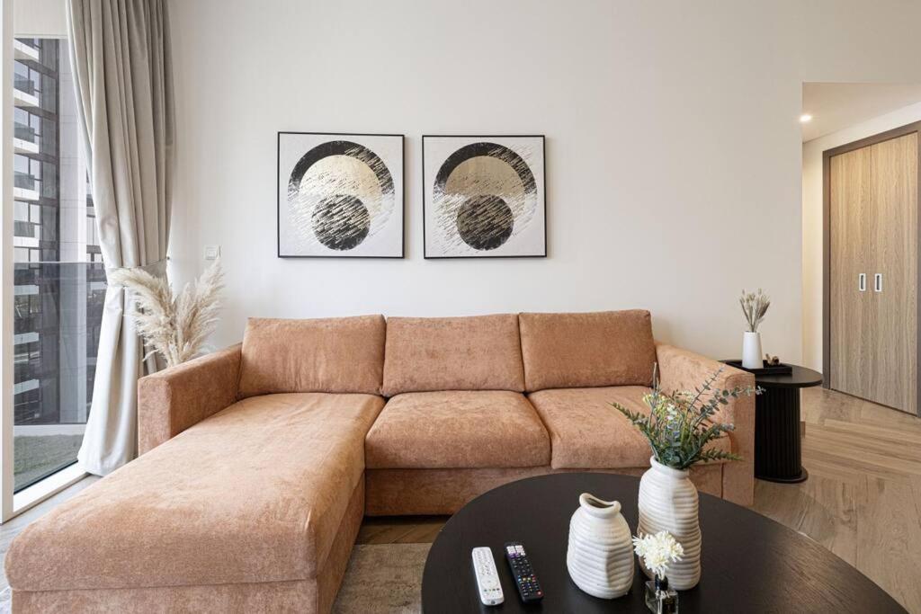 Ferienwohnung Chic 2 Bed Near Trade Centre With 5 Star Amenities Dubai Exterior foto