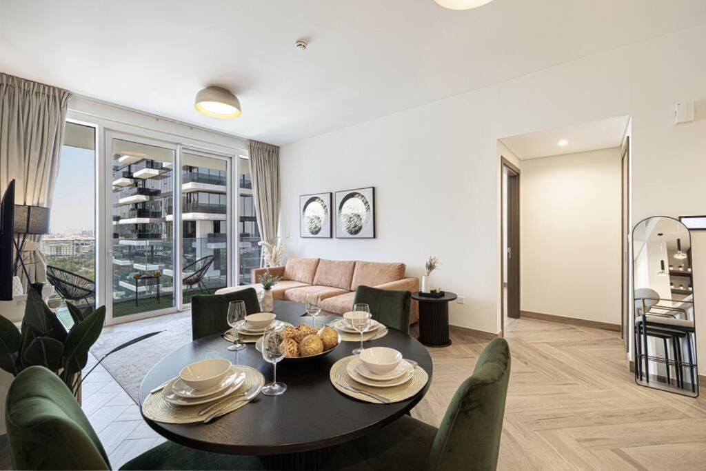 Ferienwohnung Chic 2 Bed Near Trade Centre With 5 Star Amenities Dubai Exterior foto